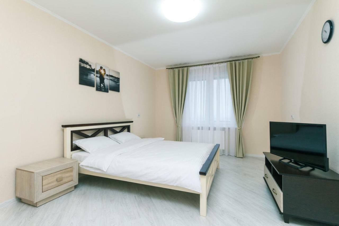 Видовая Квартира Yaroslavichi-2 Vishorod Kültér fotó